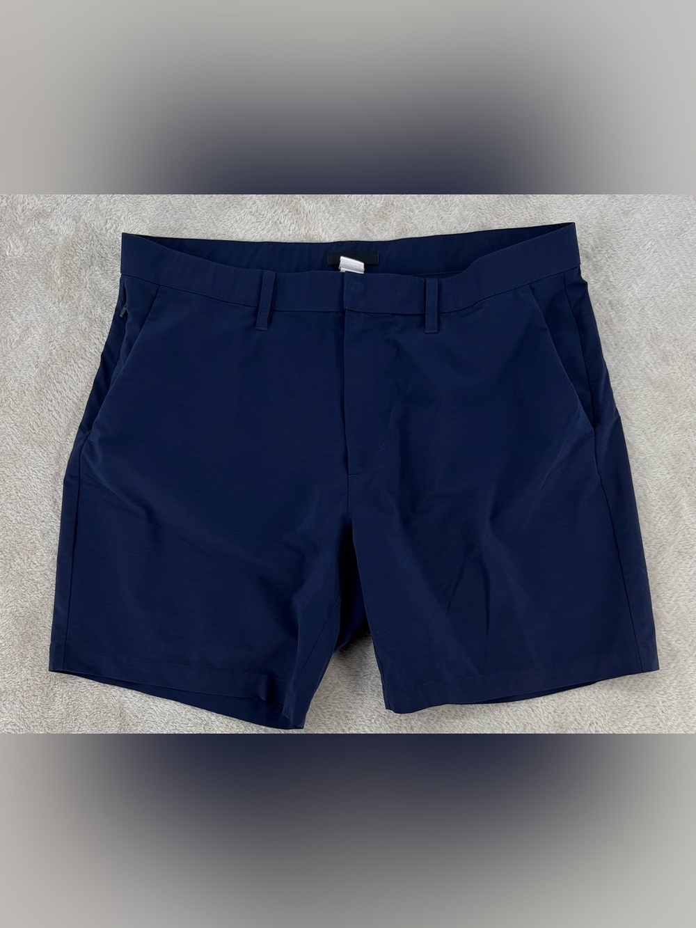 Fabletics Men's XL Navy Performance Shorts Athletic Training Golf Casual Stretch